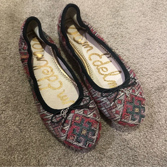 Sam Edelman Felicia Ballet Flat Red Navajo Weave Embroidered - Picture 1 of 3